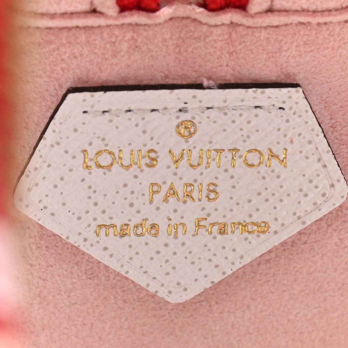 Monogram Giant Beach Pouch Rouge