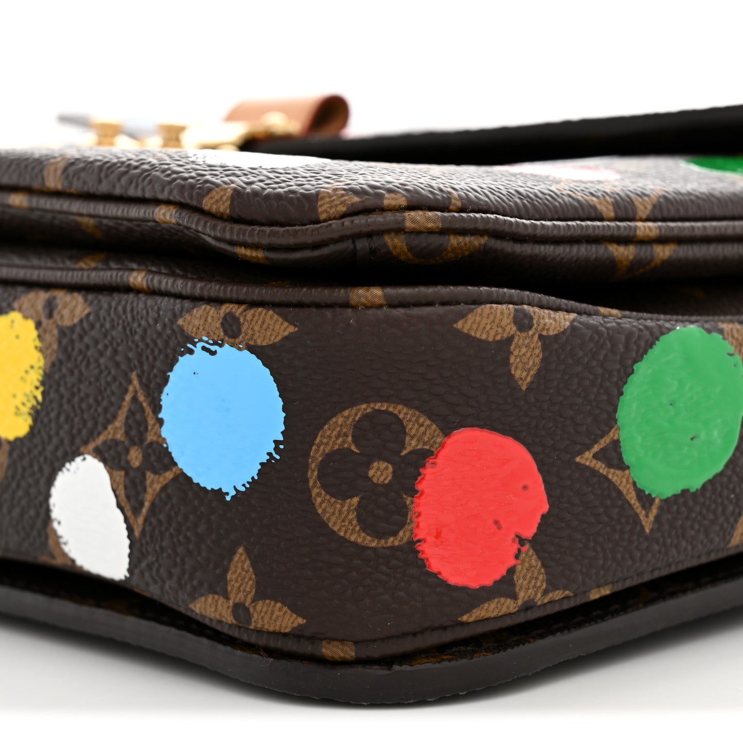 LV x YK Monogram Painted Dots Pochette Métis