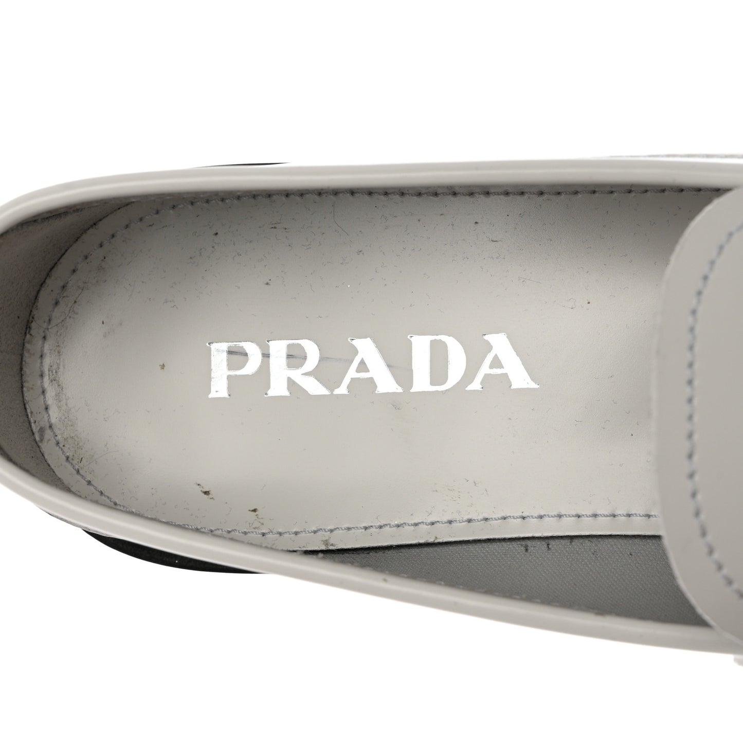 Brushed Calfskin Metal Triangle Logo 20mm Loafers 38.5 White