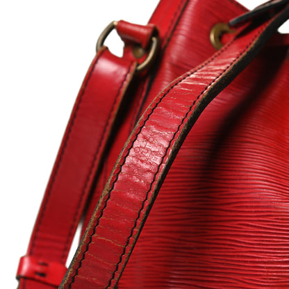 Louis Vuitton Epi Noe Castillan Red 13 of 17