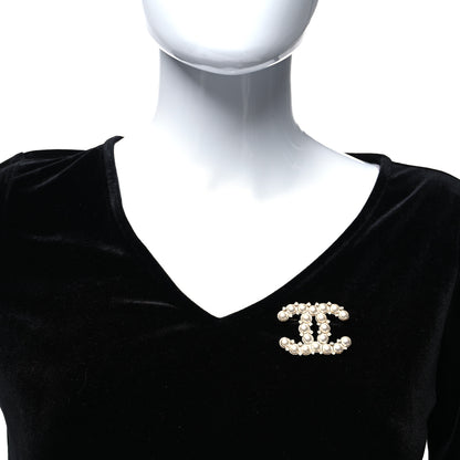 Chanel Pearl Crystal CC Brooch Gold 2 of 4