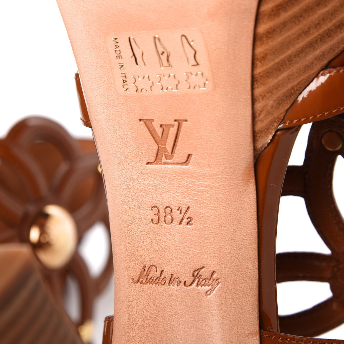 Patent Pump 38.5 Brown