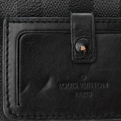 Louis Vuitton Damier Graphite Alpha Messenger Bag 17 of 20