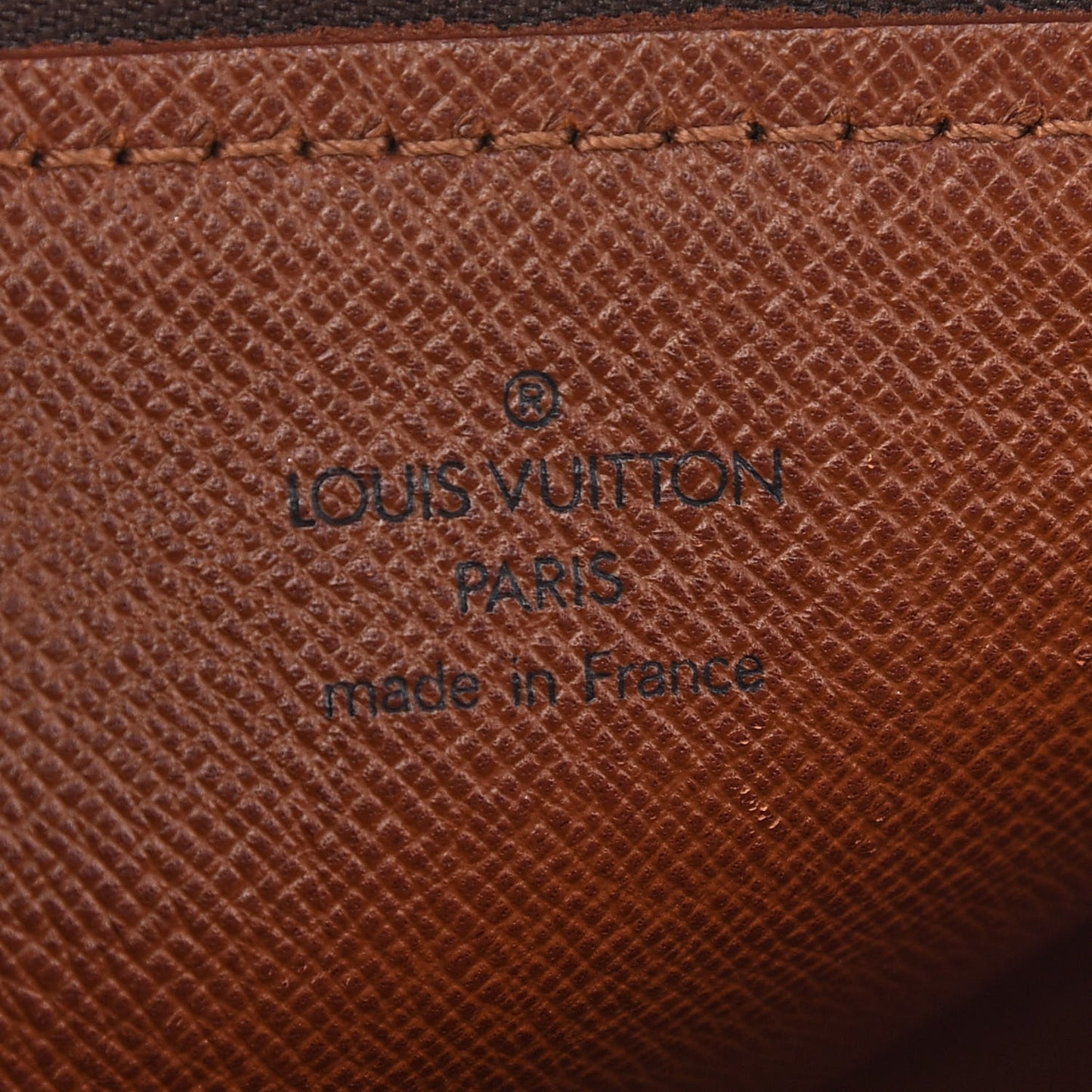 Monogram Papillon 26
