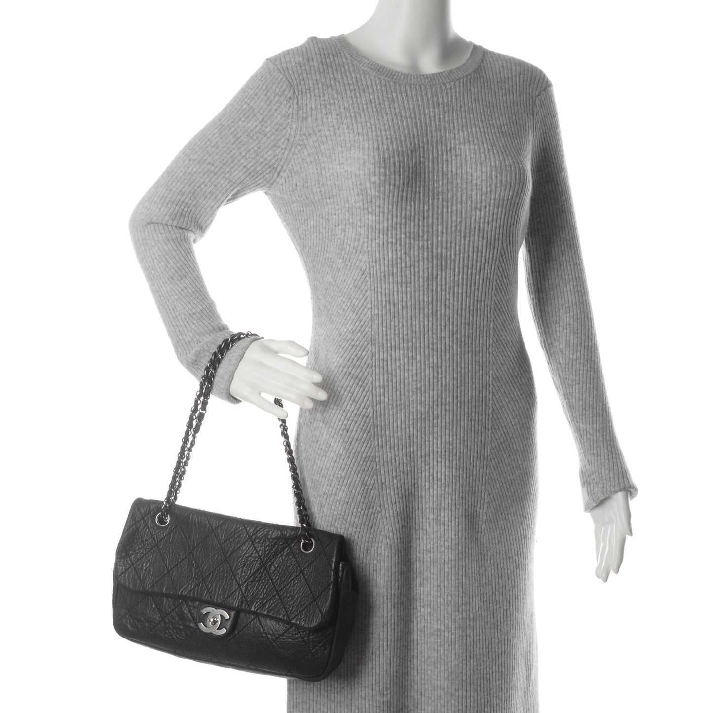 Distressed Lambskin Le Marais Ligne Flap Black