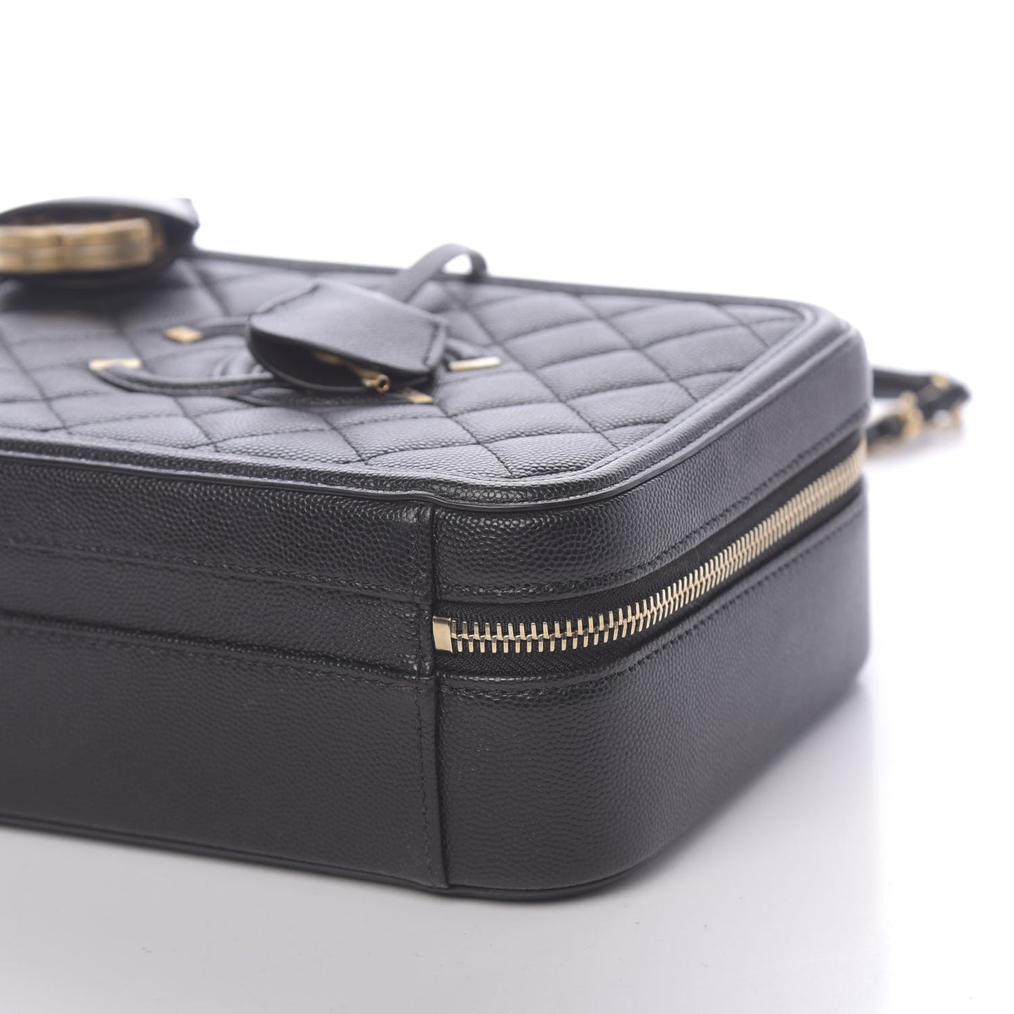 Caviar Quilted Medium CC Filigree Vanity Case Black