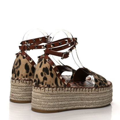 Valentino Garavani Canvas Leopard Print Rockstud Ankle Wrap Espadrille Flatform Sandals 38 Brown 4 of 9