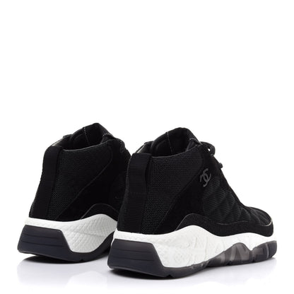 Chanel Fabric Suede Calfskin Womens CC Sneakers 38 Black White 4 of 10