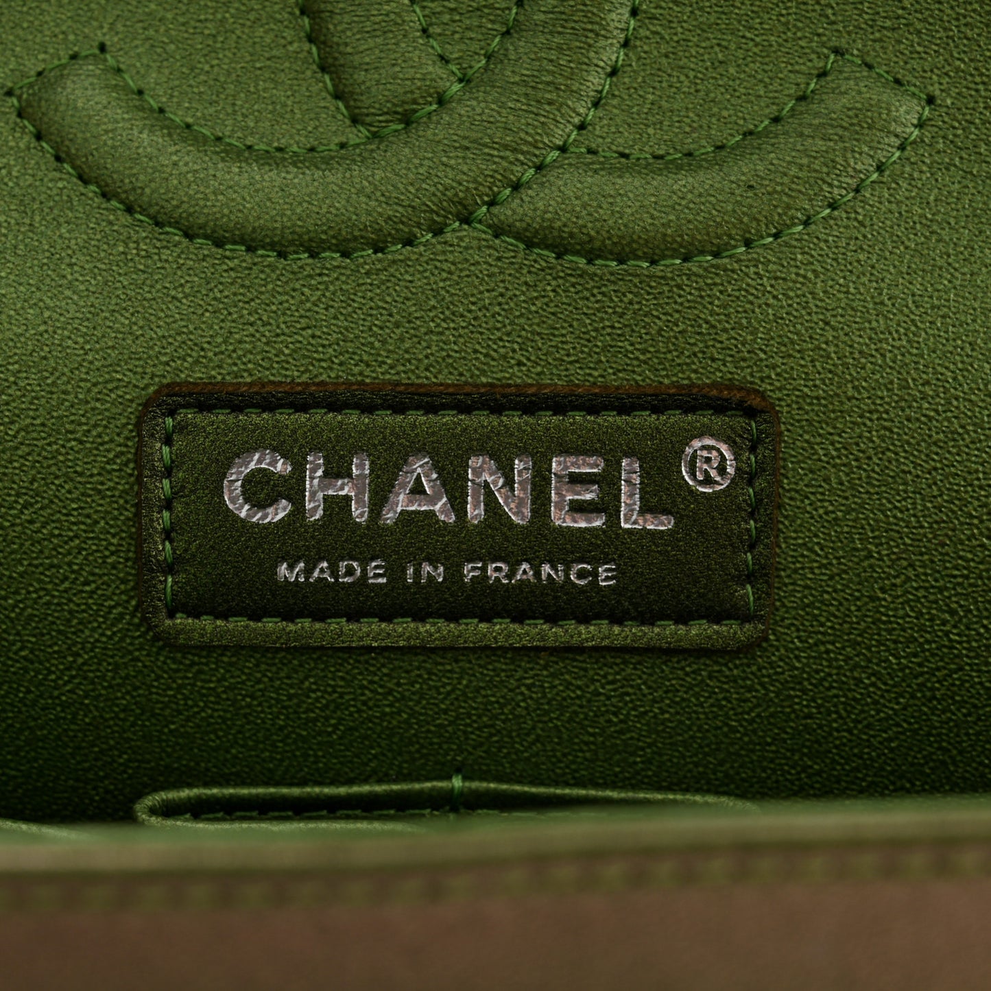 Iridescent Lambskin Quilted Medium Double Flap Green