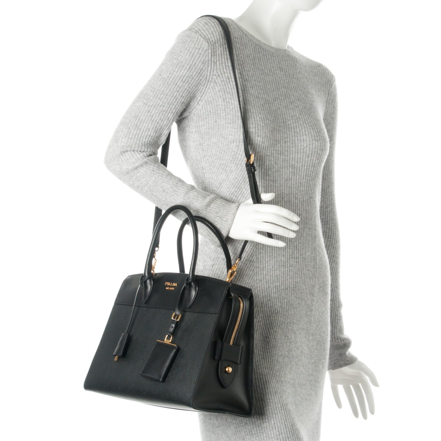 Saffiano City Calfskin Medium Esplanade Tote Black