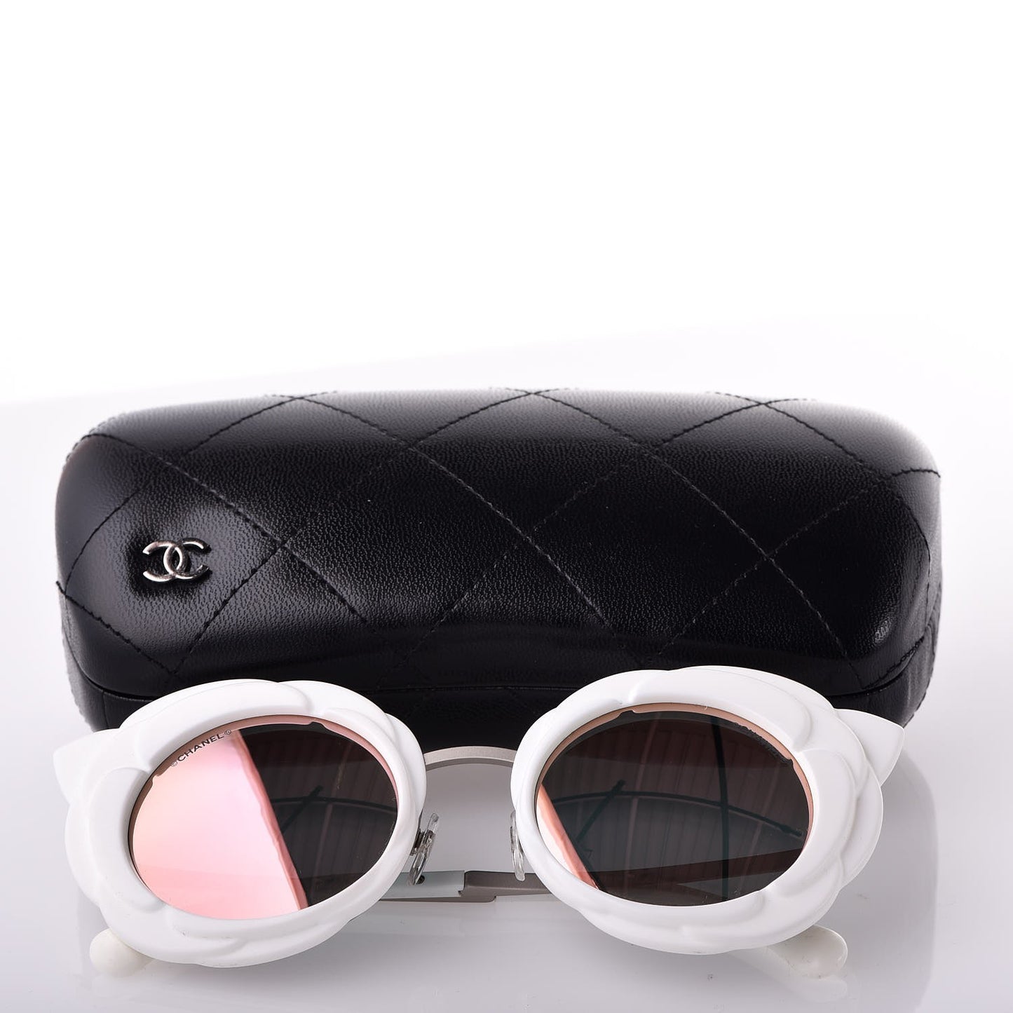 Round Camellia Sunglasses 71198 White