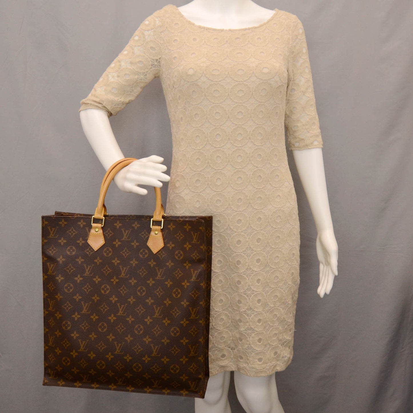 Monogram Sac Plat