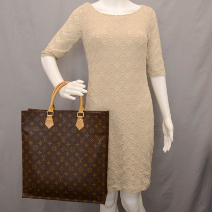 Louis Vuitton Monogram Sac Plat 2 of 8