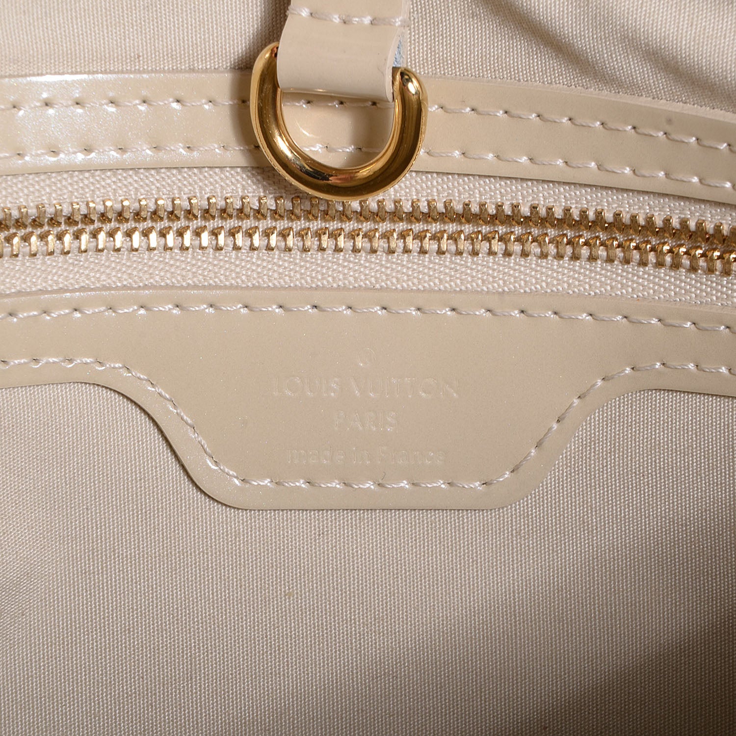 Louis Vuitton Vernis Wilshire PM Blanc Corail 6 of 7