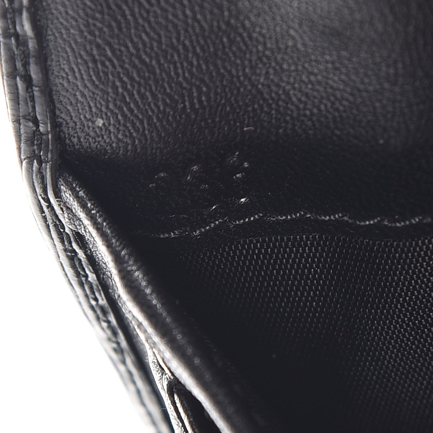 Vitello Move Trifold Wallet Nero Black