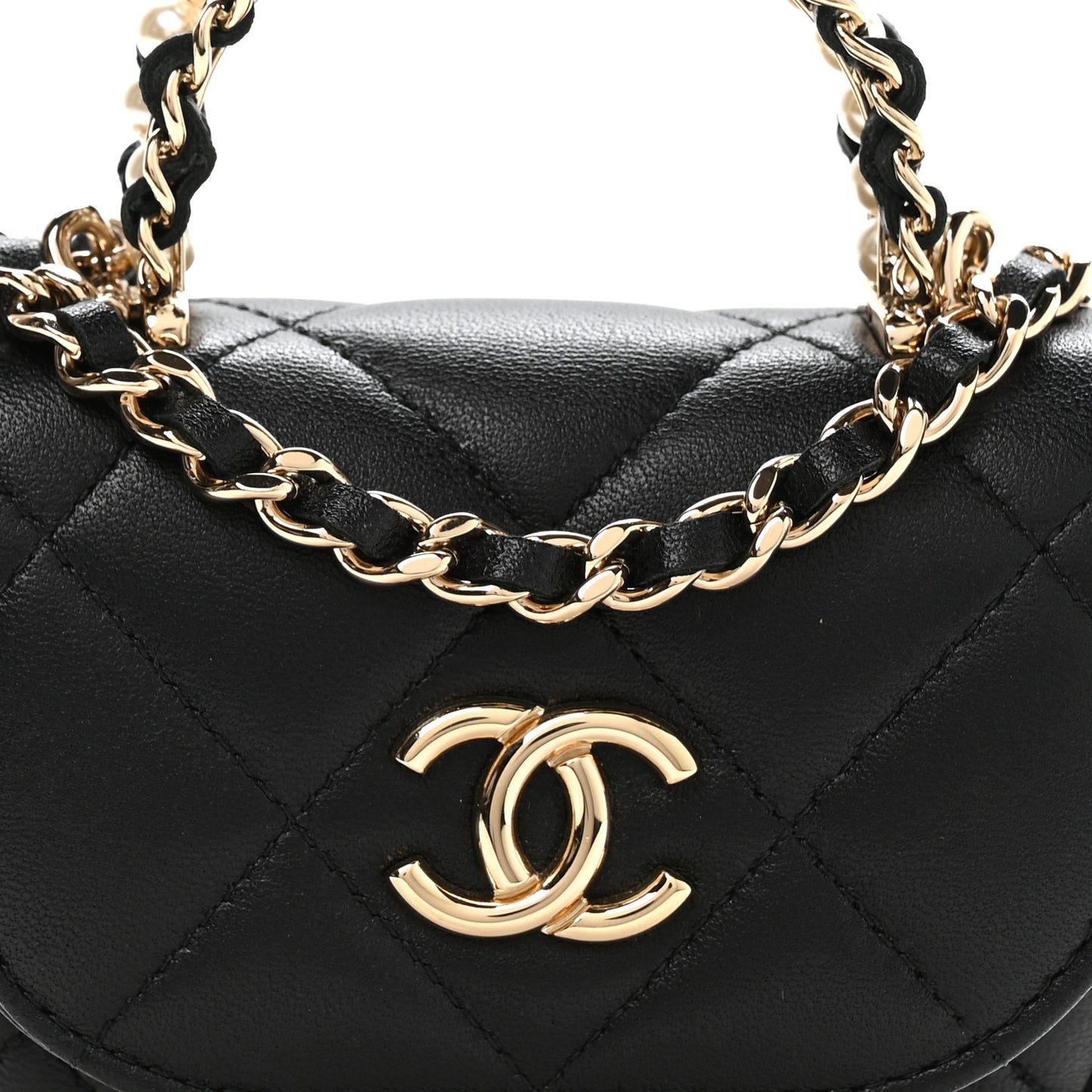 Lambskin Quilted Pearl Top Handle Clutch With Chain Black