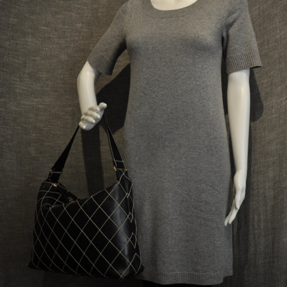 Leather Diamond Stitch Surpique Shoulder Bag Black