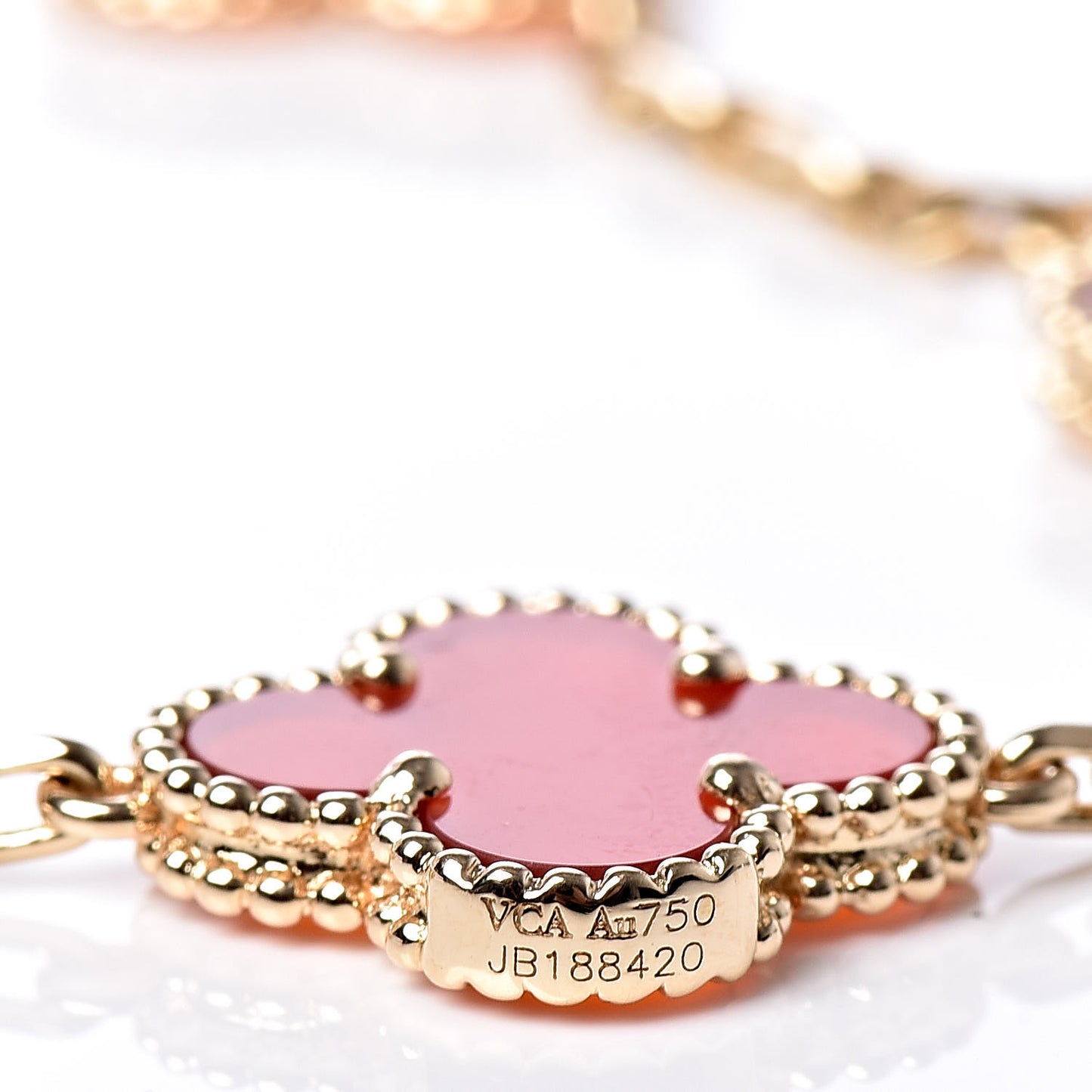 18K Yellow Gold Carnelian 5 Motifs Vintage Alhambra Bracelet