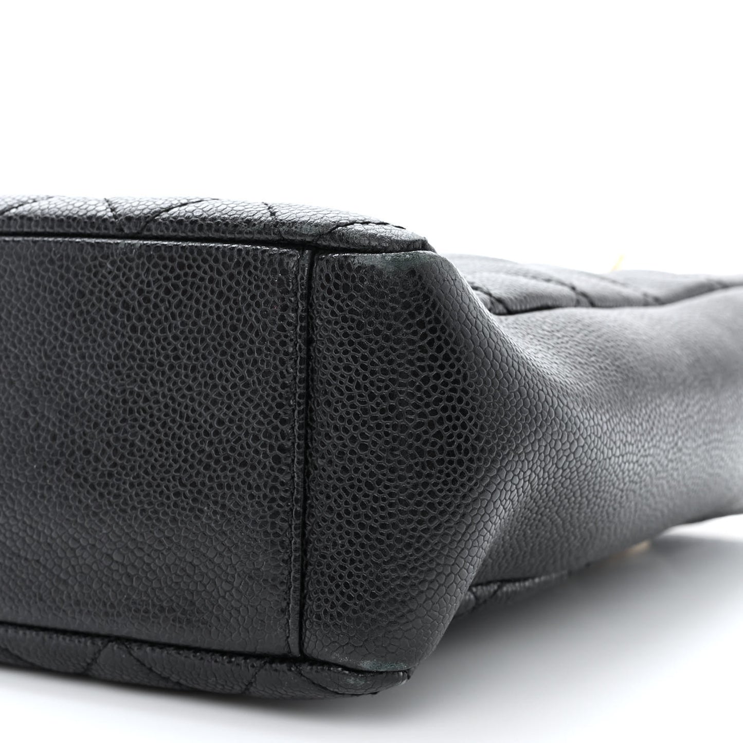 Caviar Quilted Petit Shopping Tote PST Black