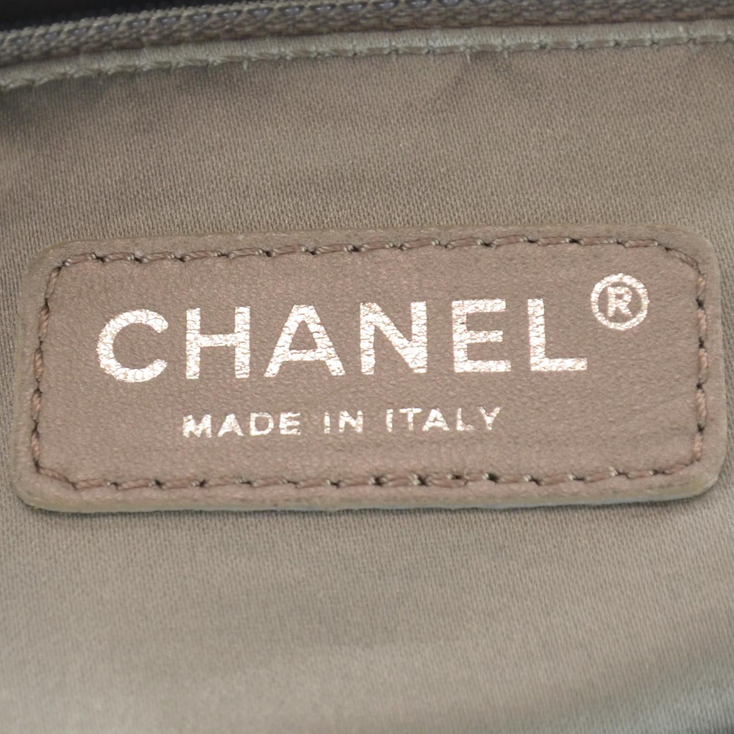 Chanel Patent Patchwork Brooklyn Hobo Black 7 of 10