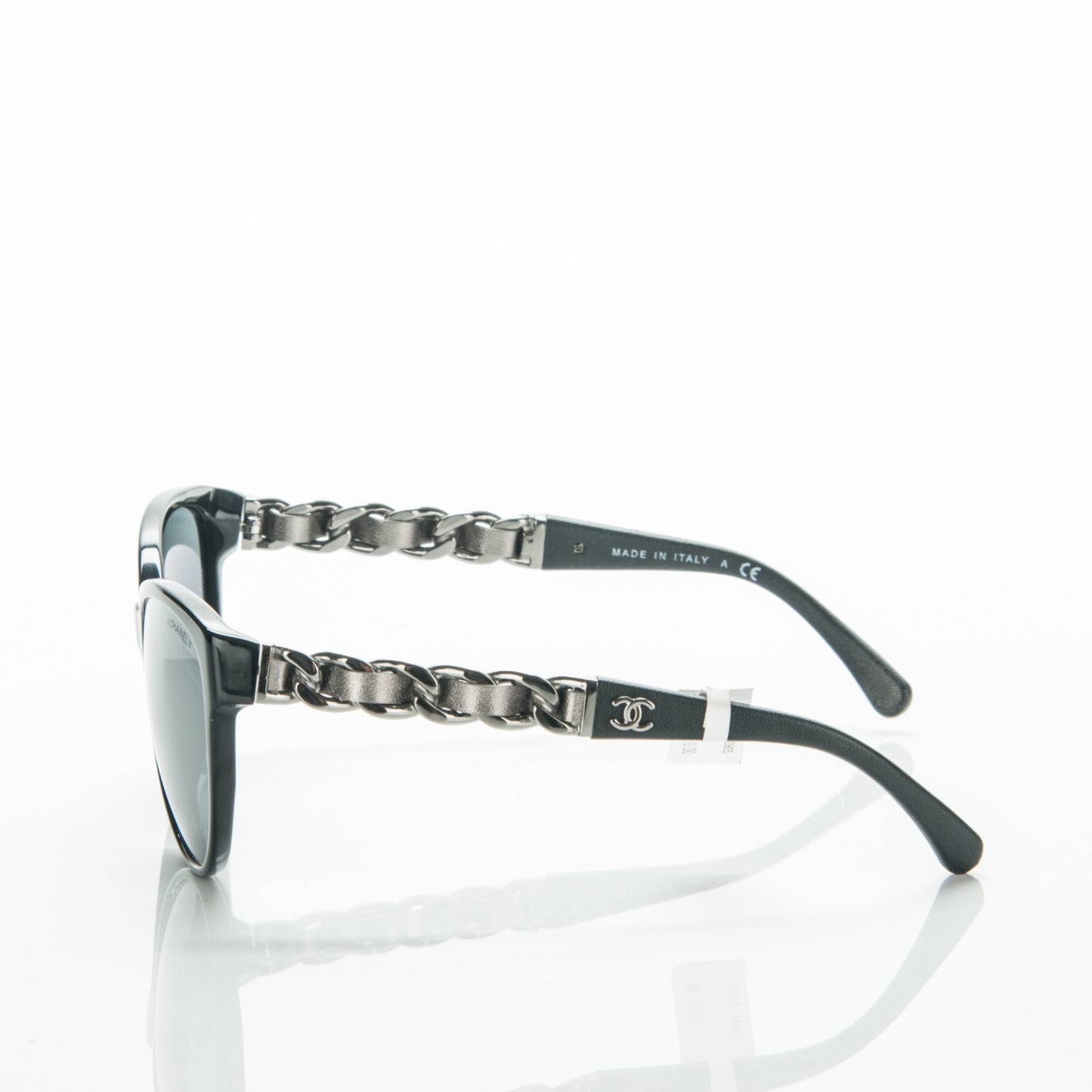 Butterfly Chain Sunglasses 5215-Q Black