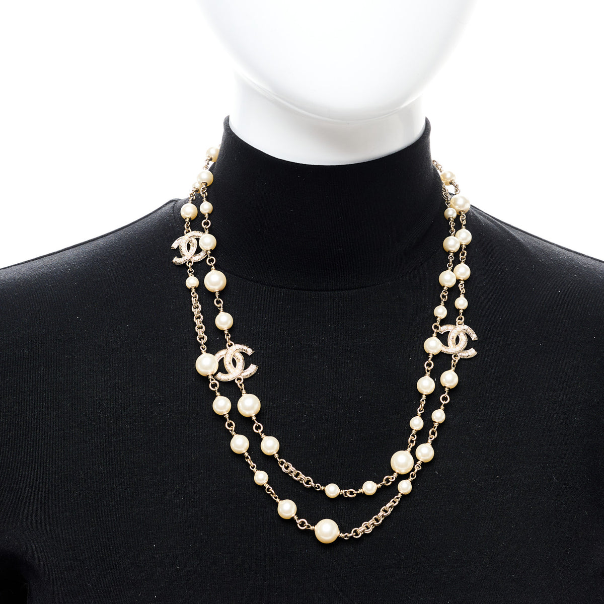 Chanel Pearl CC Long Necklace Light Gold 2 of 4
