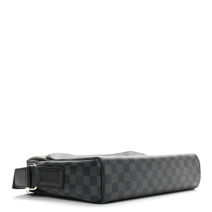 Louis Vuitton Damier Graphite Dayton Reporter MM 4 of 13