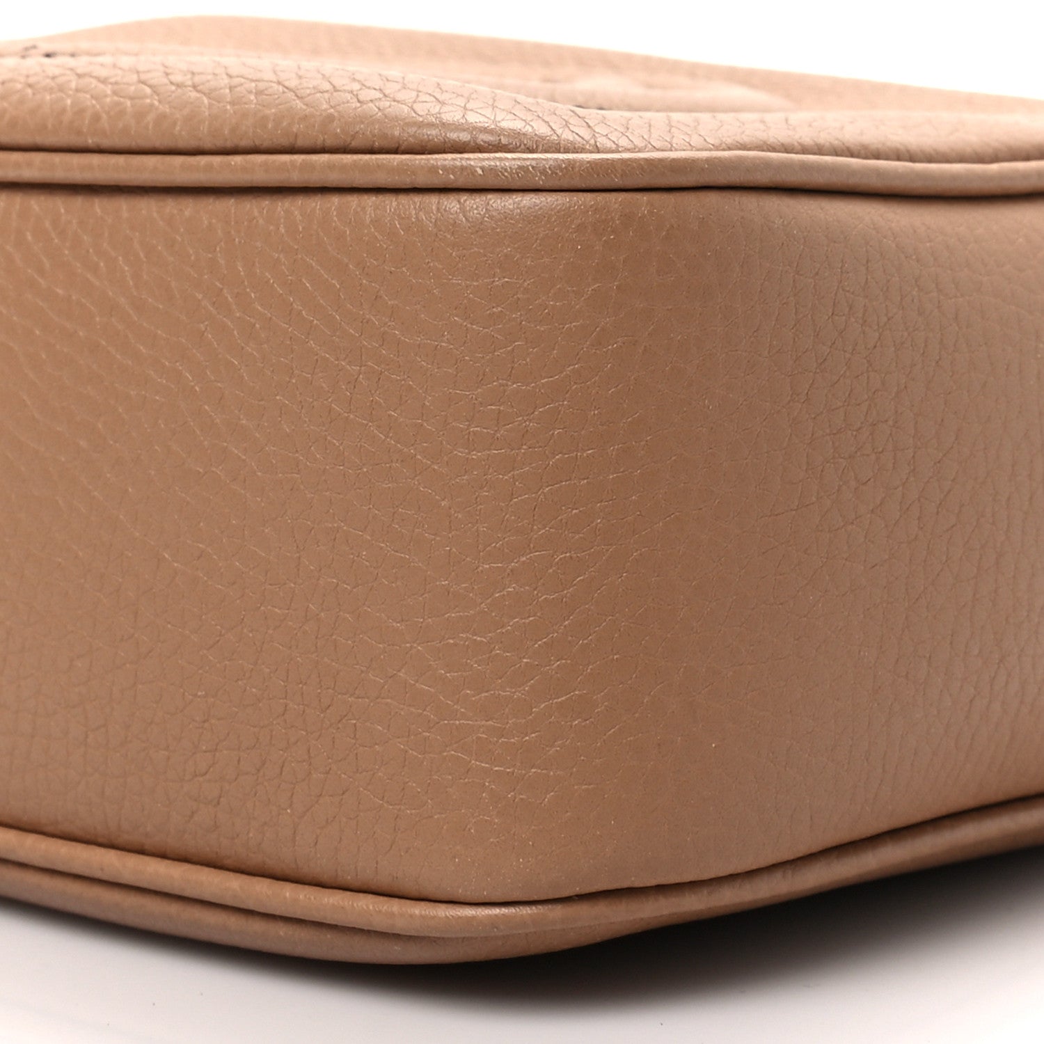 Gucci Pebbled Calfskin Small Soho Disco Bag Camelia 8 of 8