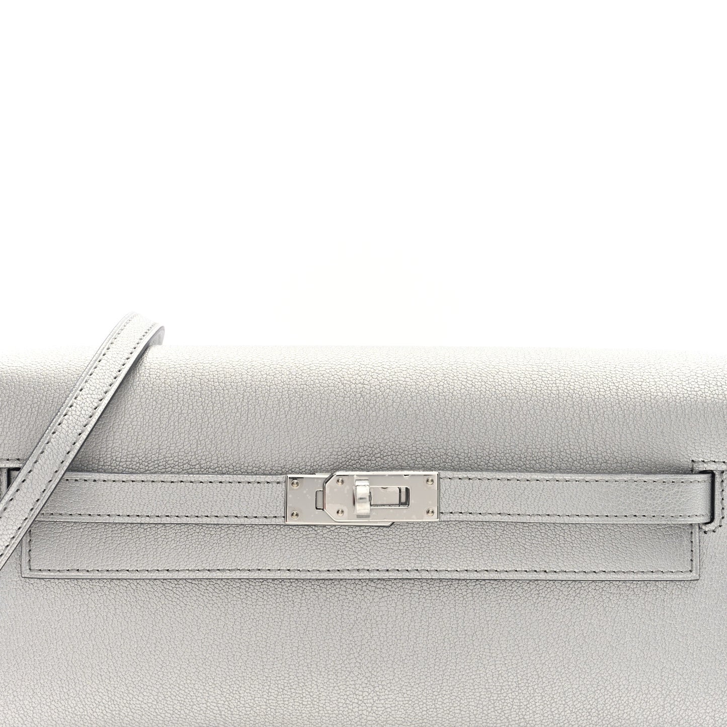 Metallic Chevre Chamkilight Kelly Wallet To Go Argent