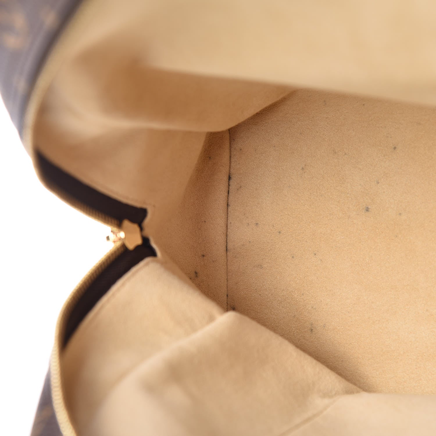 Louis Vuitton Monogram Manhattan GM 8 of 18