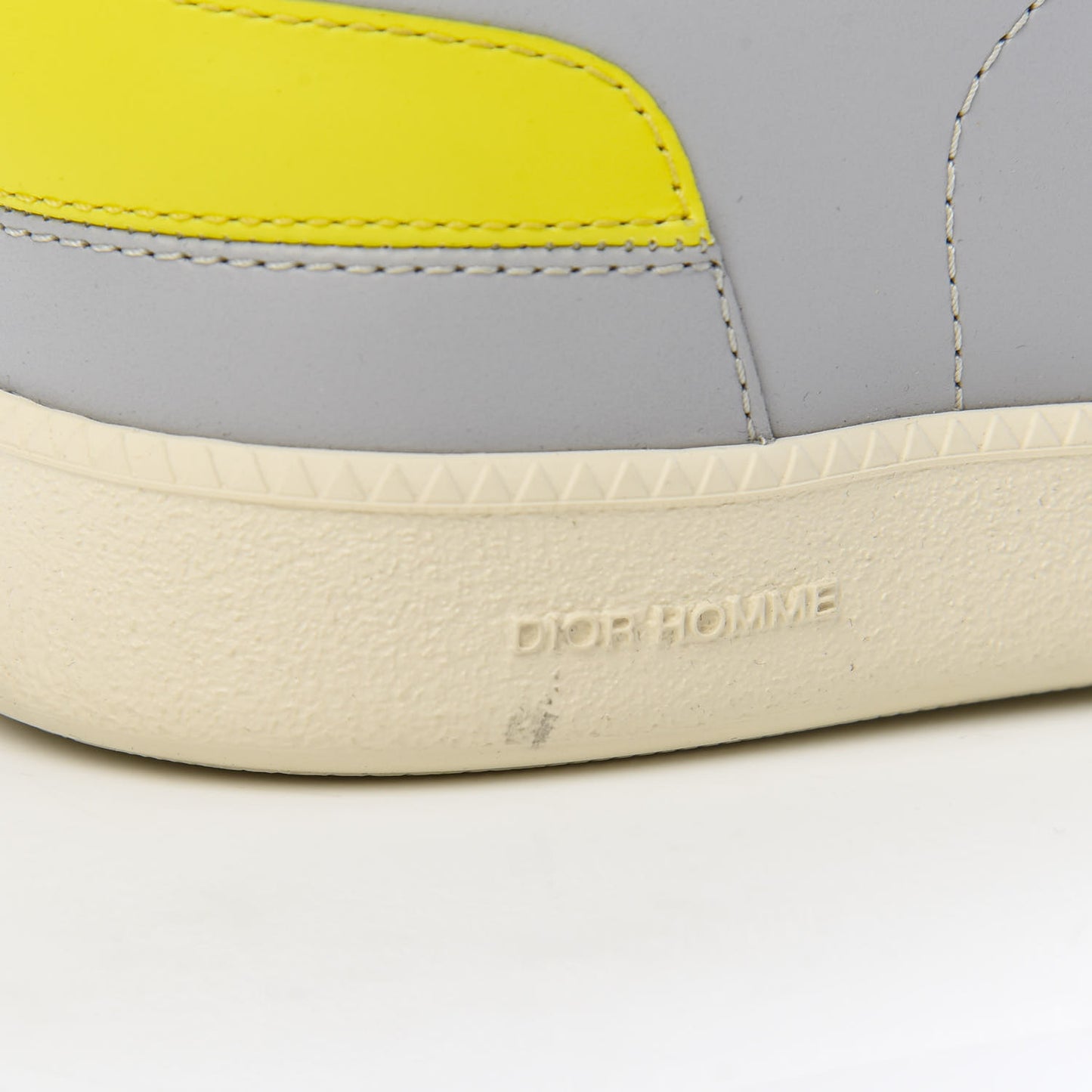 Homme Smooth Calfskin Suede Mens B01 Sneakers 40 Grey Yellow