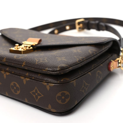 Louis Vuitton Monogram Pochette Metis 9 of 9