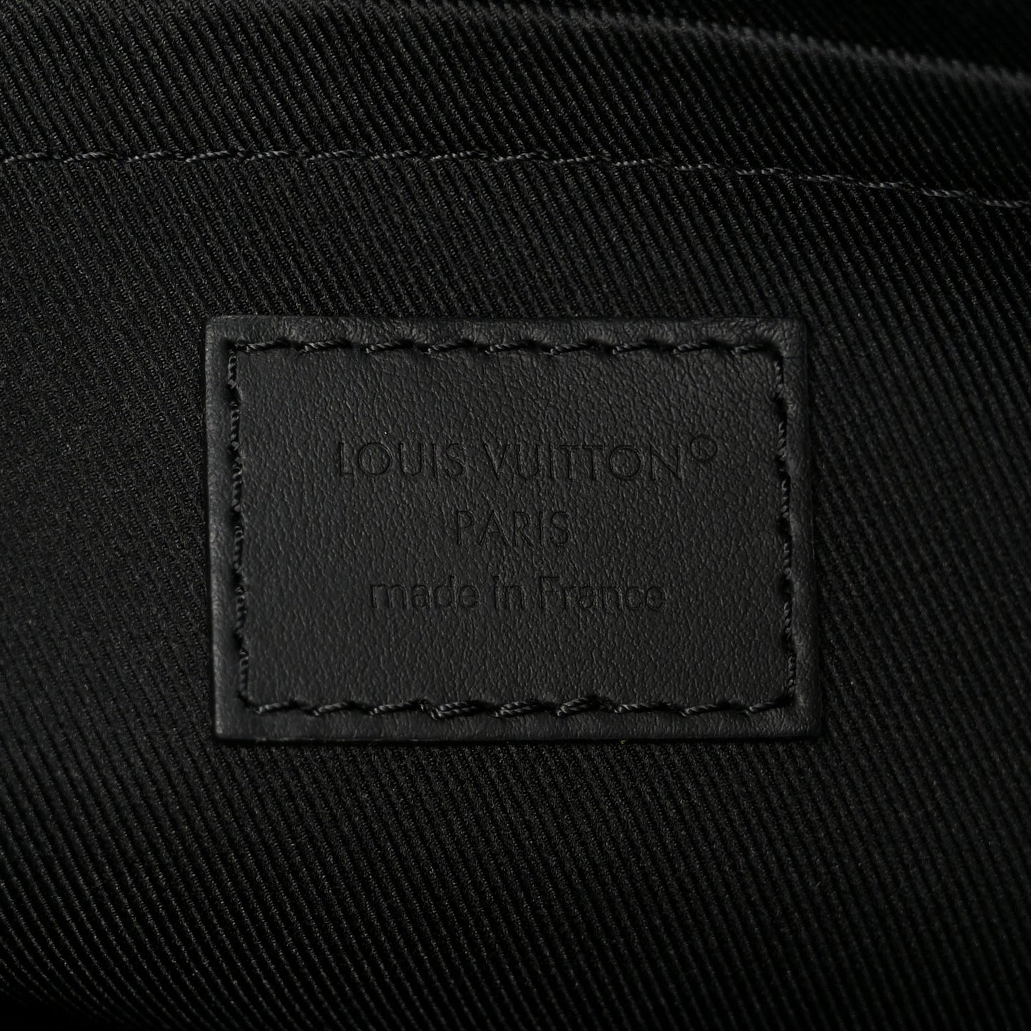 Calfskin Aerogram Fastline Messenger Black