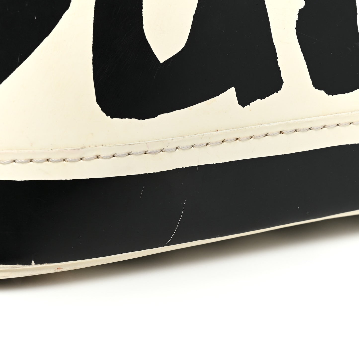 Graffiti Alma MM Black