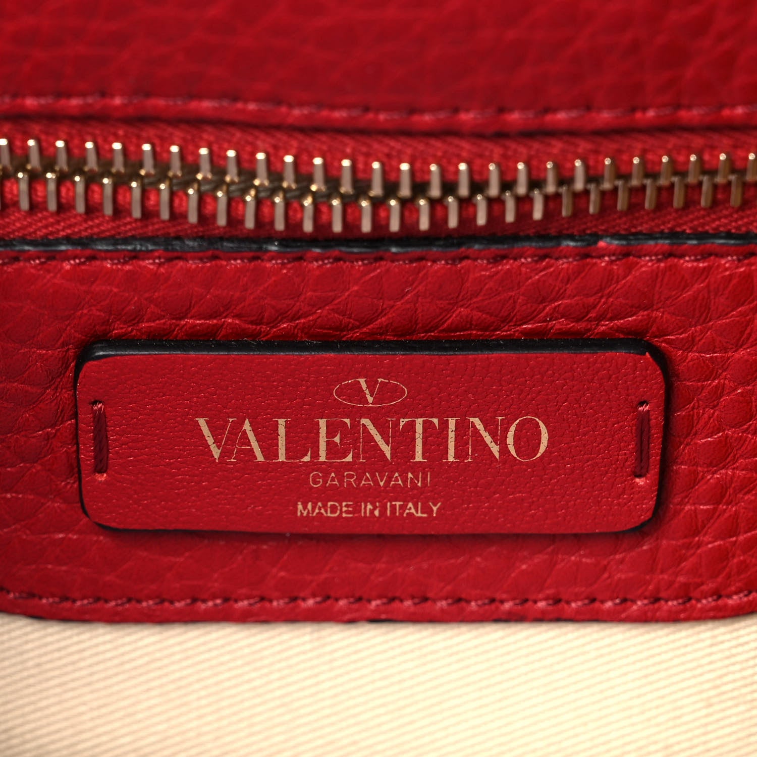Valentino Garavani Pebbled Calfskin Medium Rockstud Flap Saddle Bag Rosso Valentino 6 of 8
