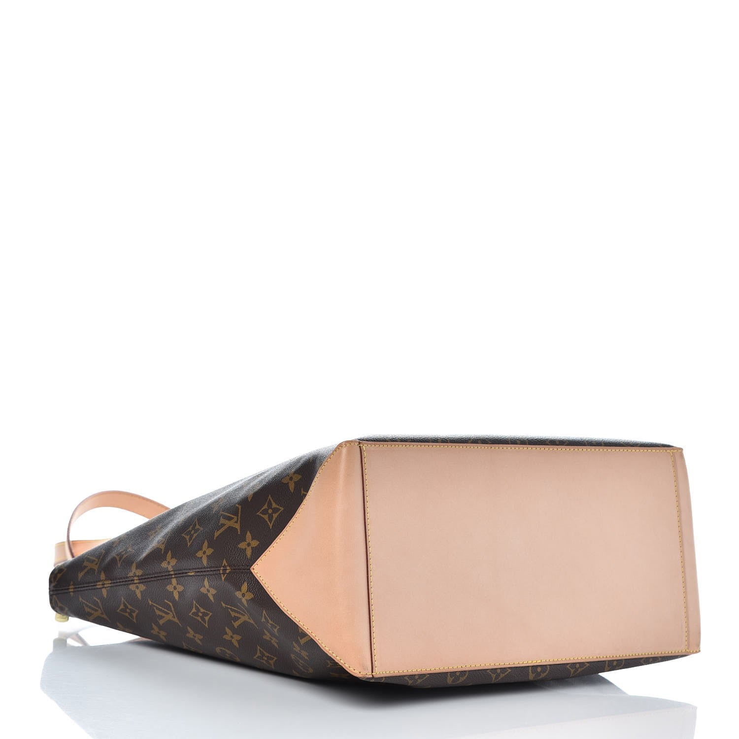 Louis Vuitton Monogram Cabas Mezzo 4 of 10