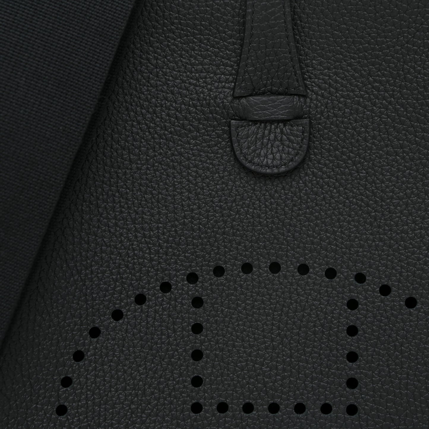 Taurillon Clemence Evelyne III PM Black