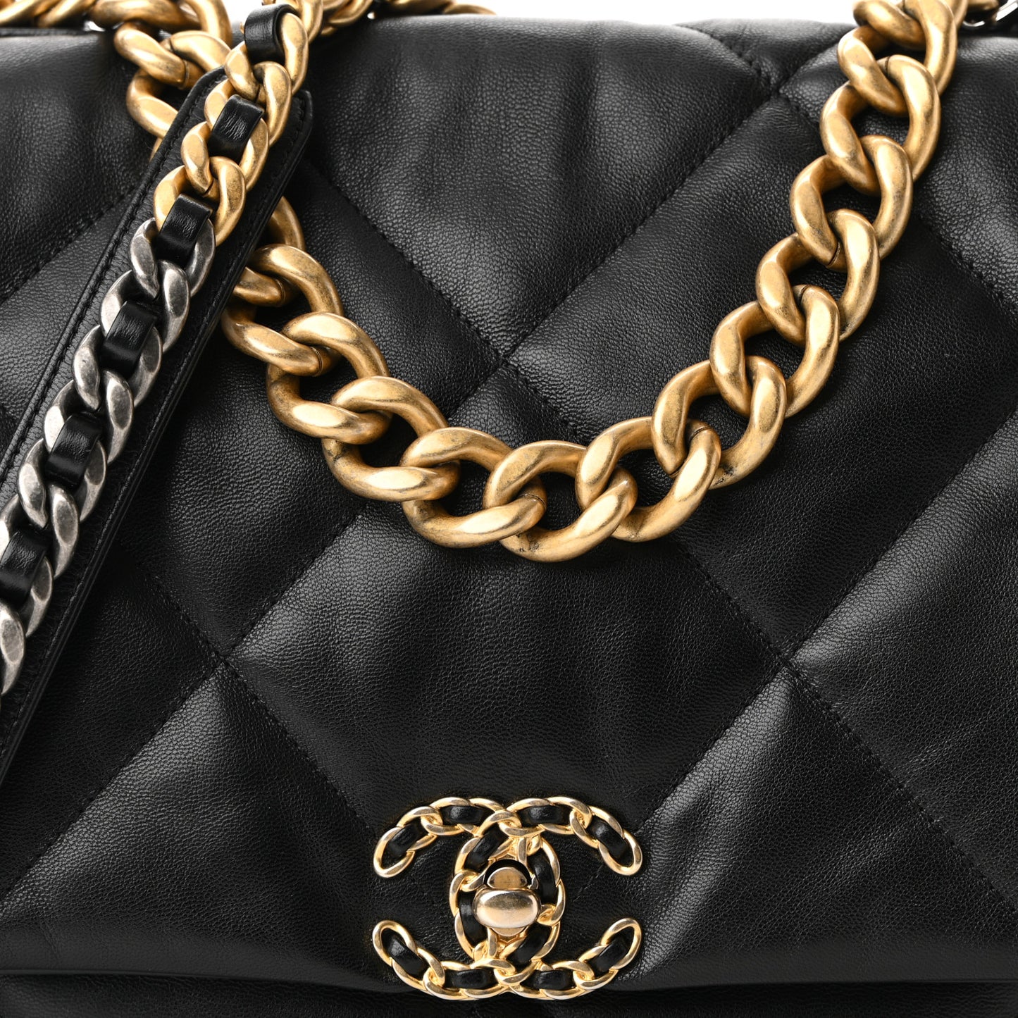 Goatskin Quilted Maxi Chanel 19 Flap Black