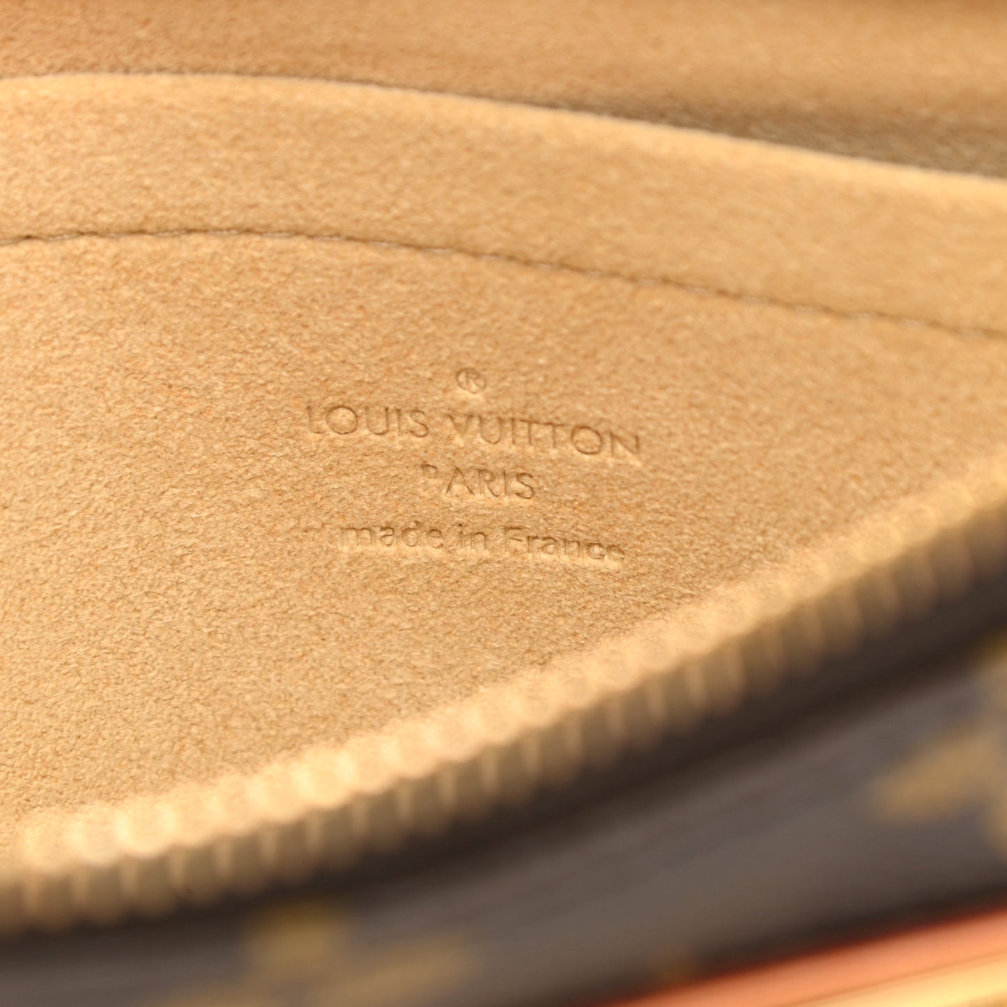 Monogram Pochette Milla MM