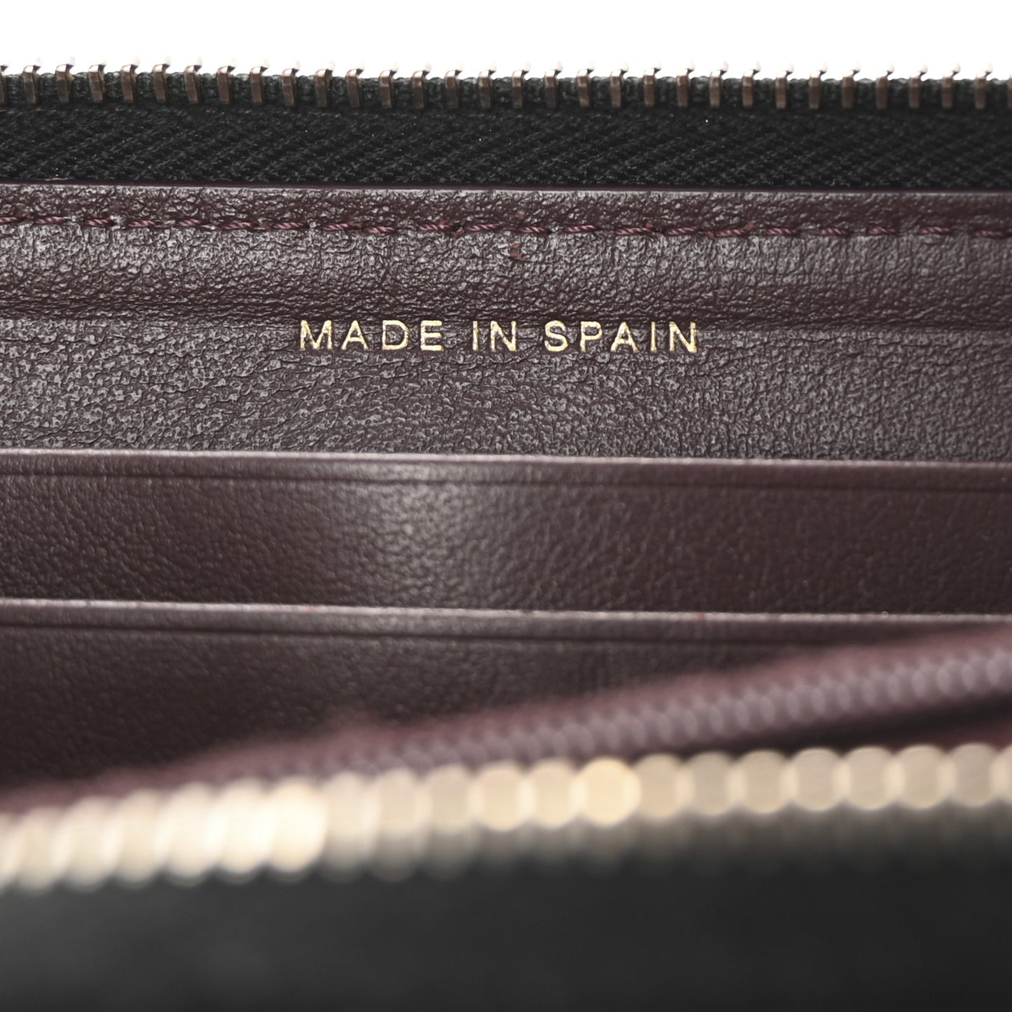 Caviar Quilted Medium Zip Around Wallet Black