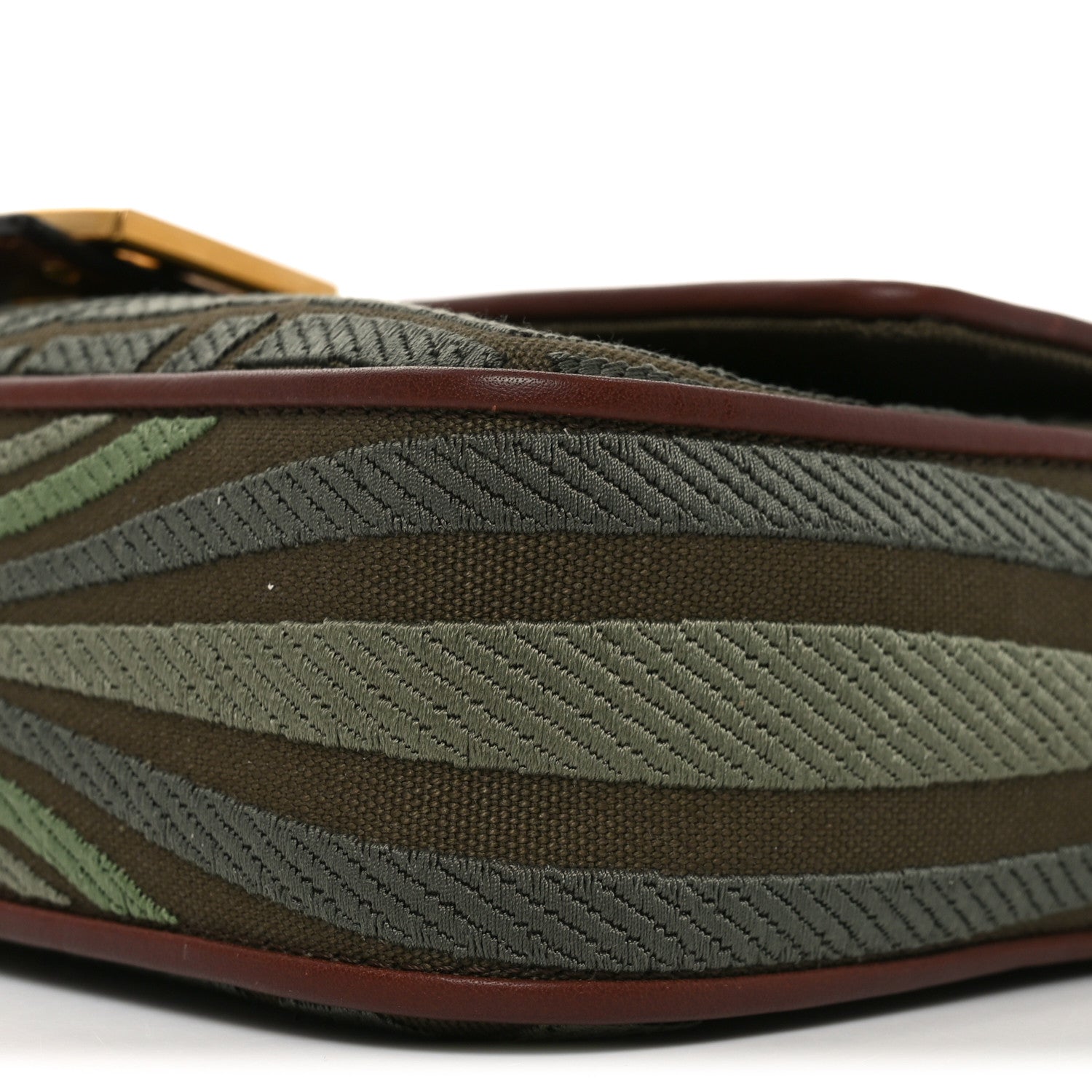 Fendi X SARA COLEMAN Canvas Vitello King FF Fish Eye Embroidered Baguette Amazzonia Ghianda 10 of 10