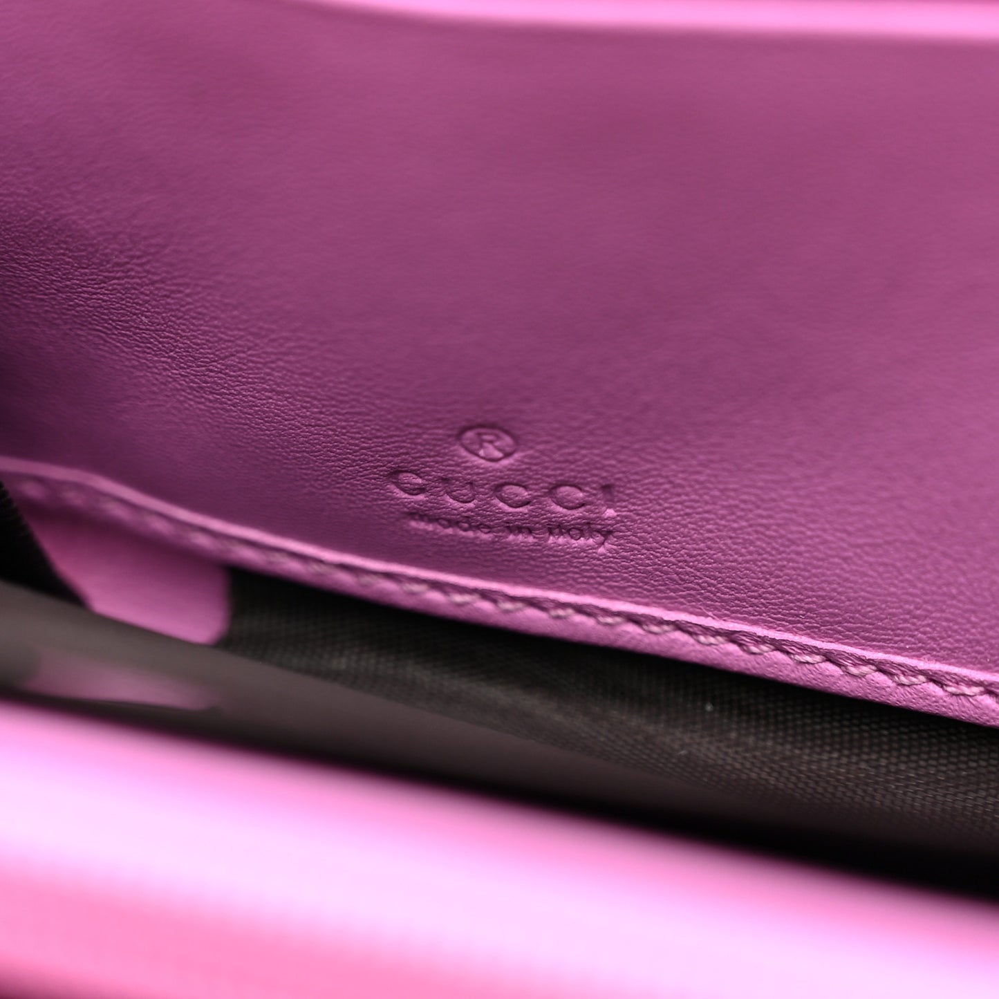Calfskin Matelasse GG Marmont Zip Around Wallet Candy Mousse