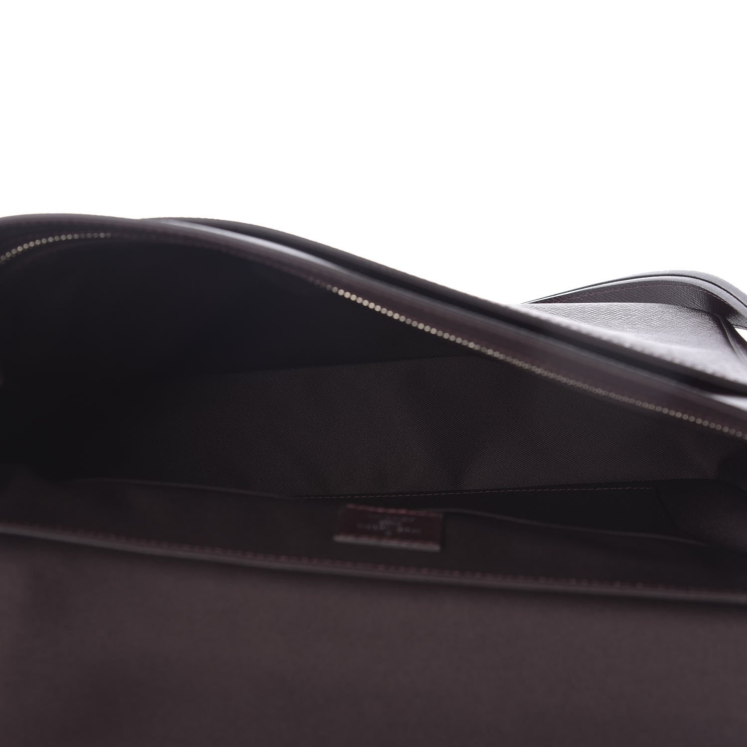 Louis Vuitton Taiga Roman MM Messenger NM Acajou 4 of 9