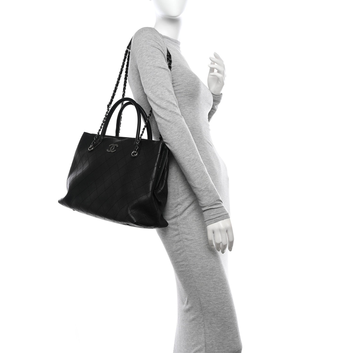 Chanel Grained Vegetal Calfskin Urban Shopping Tote Black 2 of 13