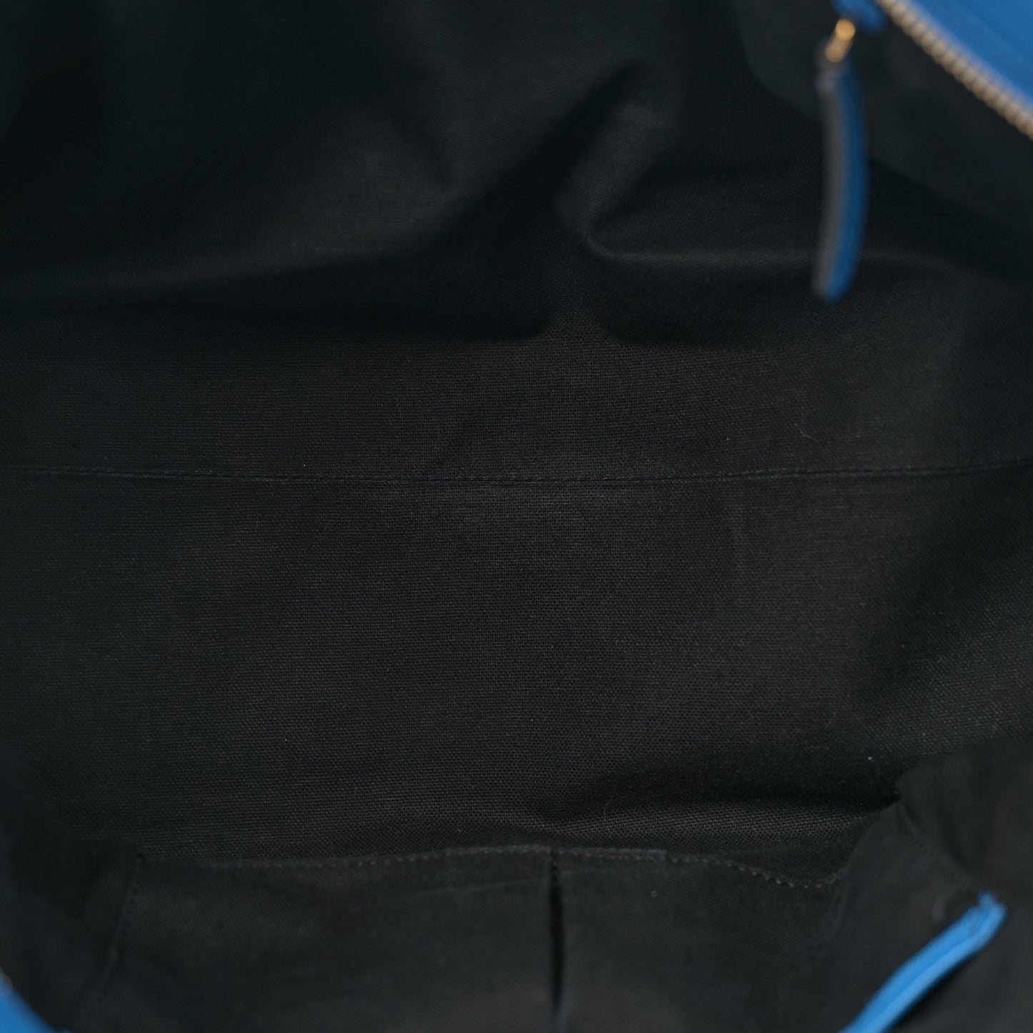 Pebbled Calfskin Large Skull Padlock Zip Around Tote Cobalt
