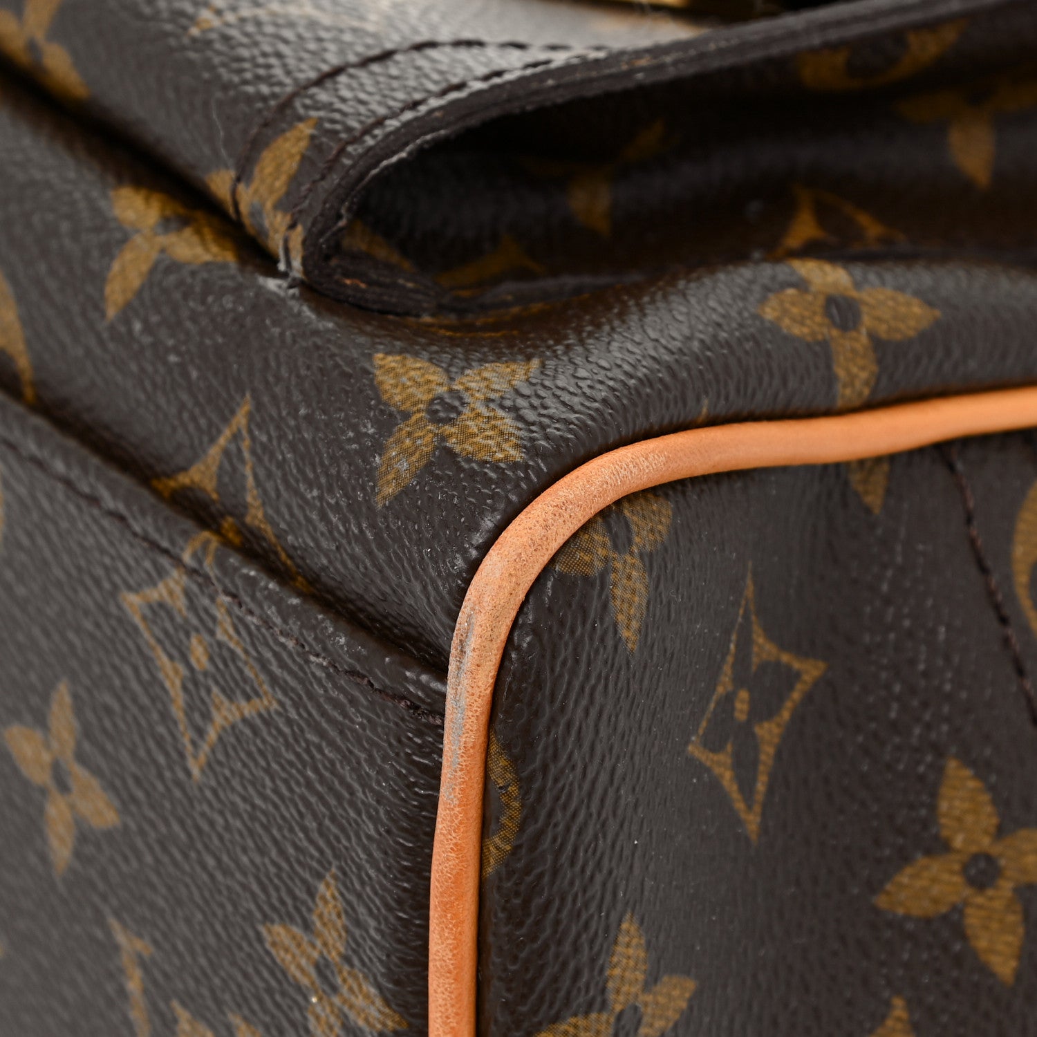 Louis Vuitton Monogram Manhattan GM 17 of 20