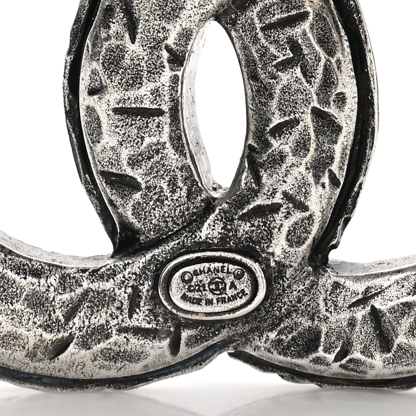 Crystal Textured CC Brooch Silver