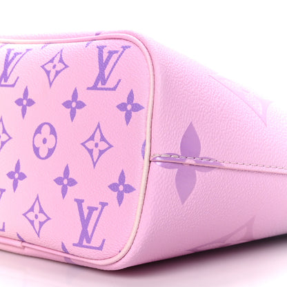 Louis Vuitton Monogram Giant Spring In The City Marshmallow Hobo PM Sunrise Pastel 8 of 9