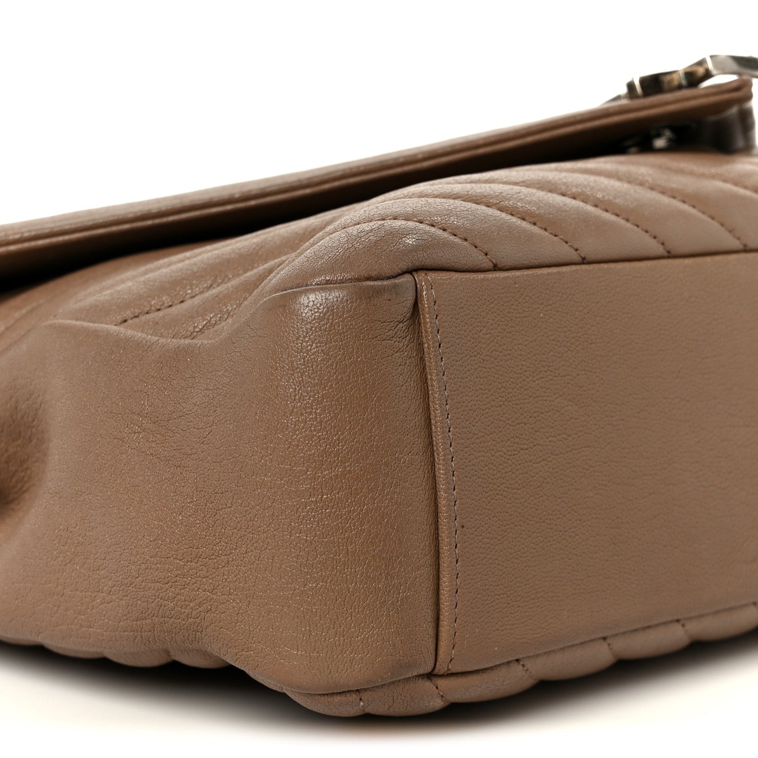 Saint Laurent Sheepskin Matelasse Chevron Monogram Large College Bag Fard 10 of 11