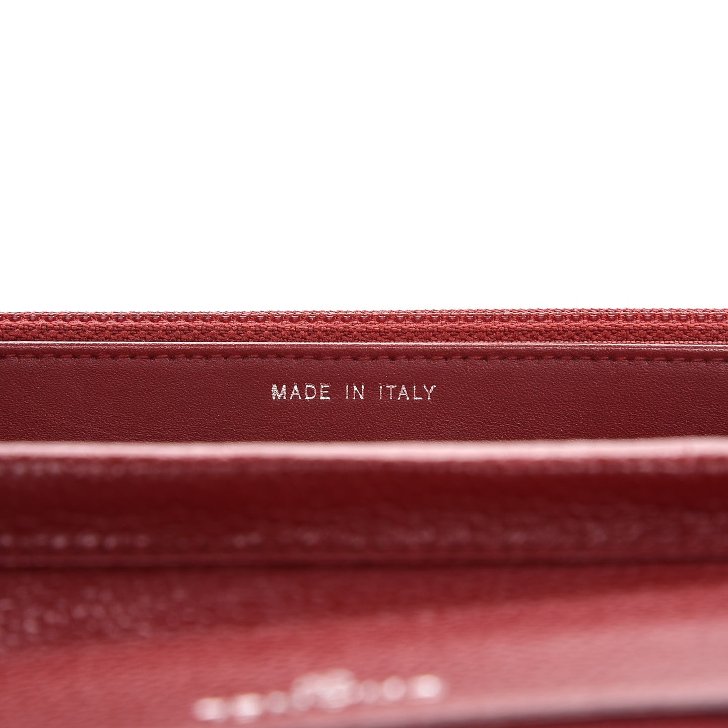 Caviar Quilted Wallet On Chain WOC Red